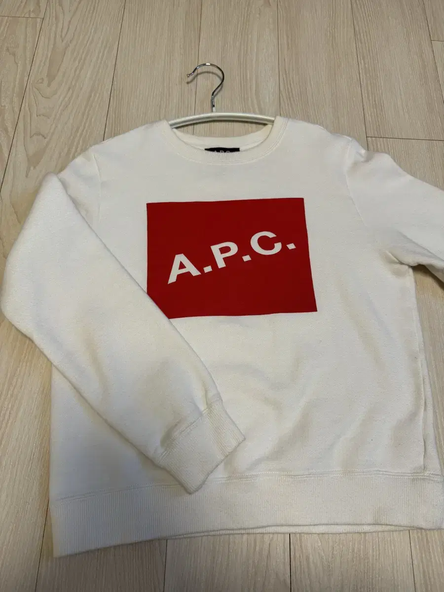 A.P.C. 아페쎄 정품 스웻셔츠 S 사이즈